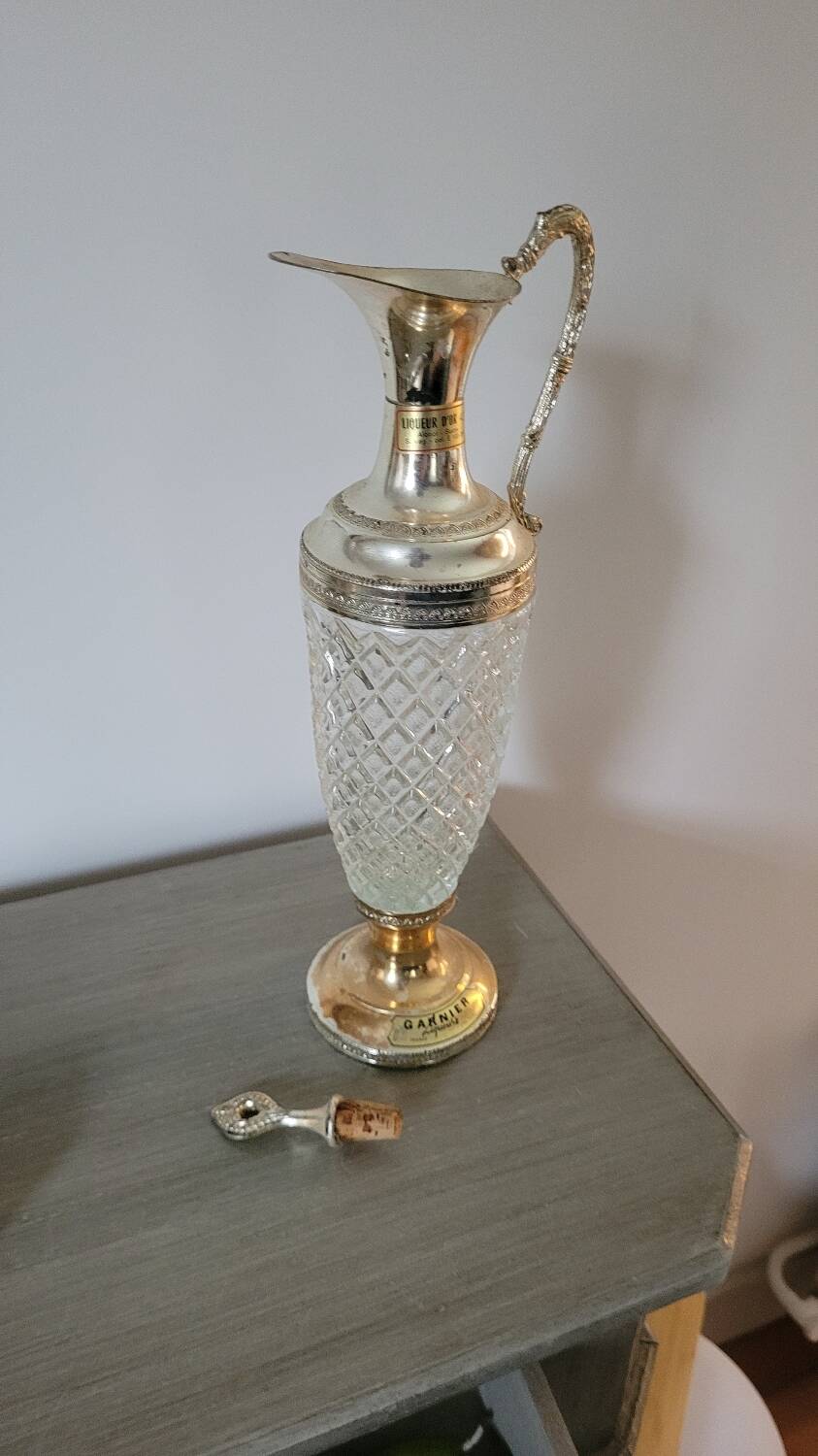 Liquor carafe