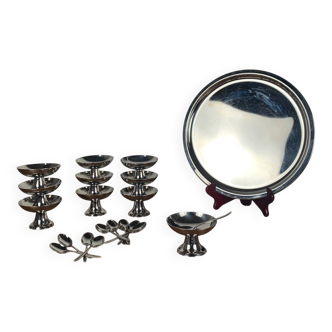 10 coupes à glaces en inox avec cuillères et plateau G. Degrenne, 1970
