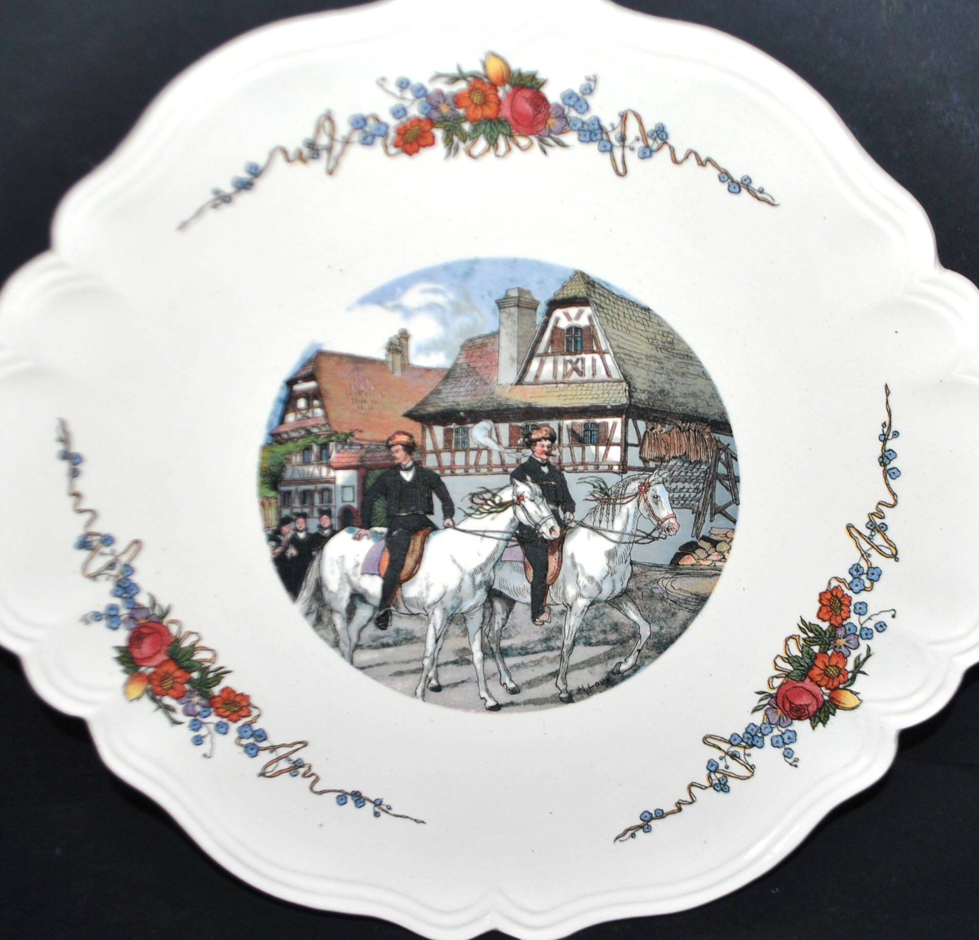 Sarreguemines plate Obernai cut out in earthenware with horsemen decoration Alsace by Loux
