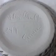 Stoneware bonbonnière