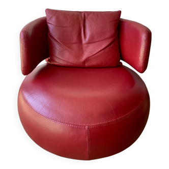 Fauteuil Curl en cuir rouge par Roche Bobois