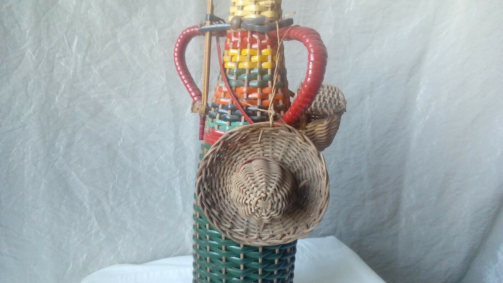 Bottle scoubidou and wicker years 1970 vintage