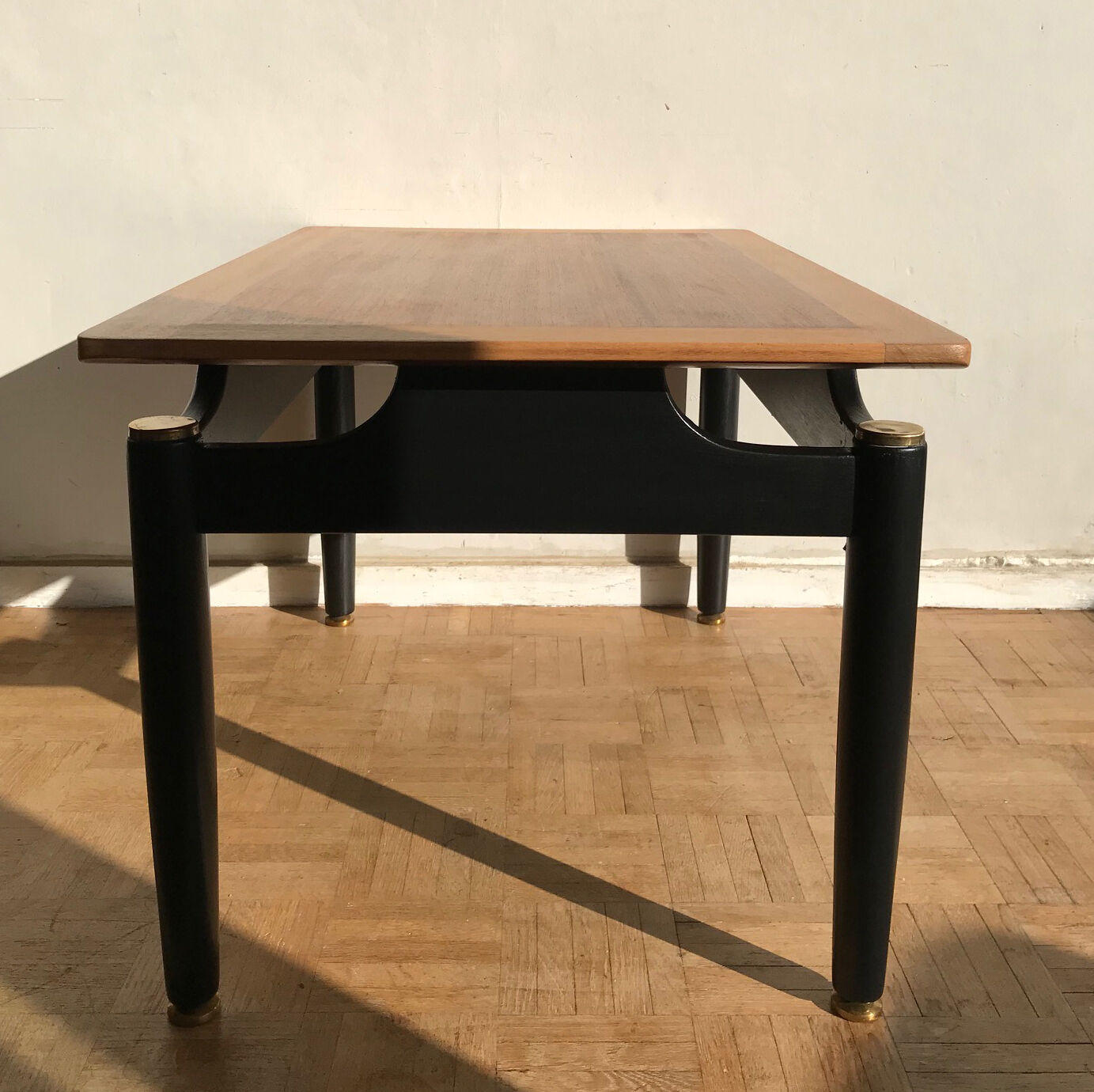 Coffee table E Gum G plan - 1950