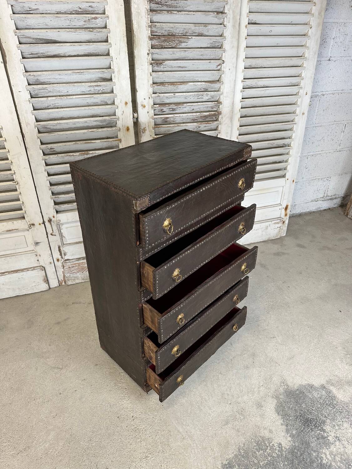 Commode semainier vintage en cuir