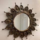 Miroir brutaliste en laiton et cuivre 1960
