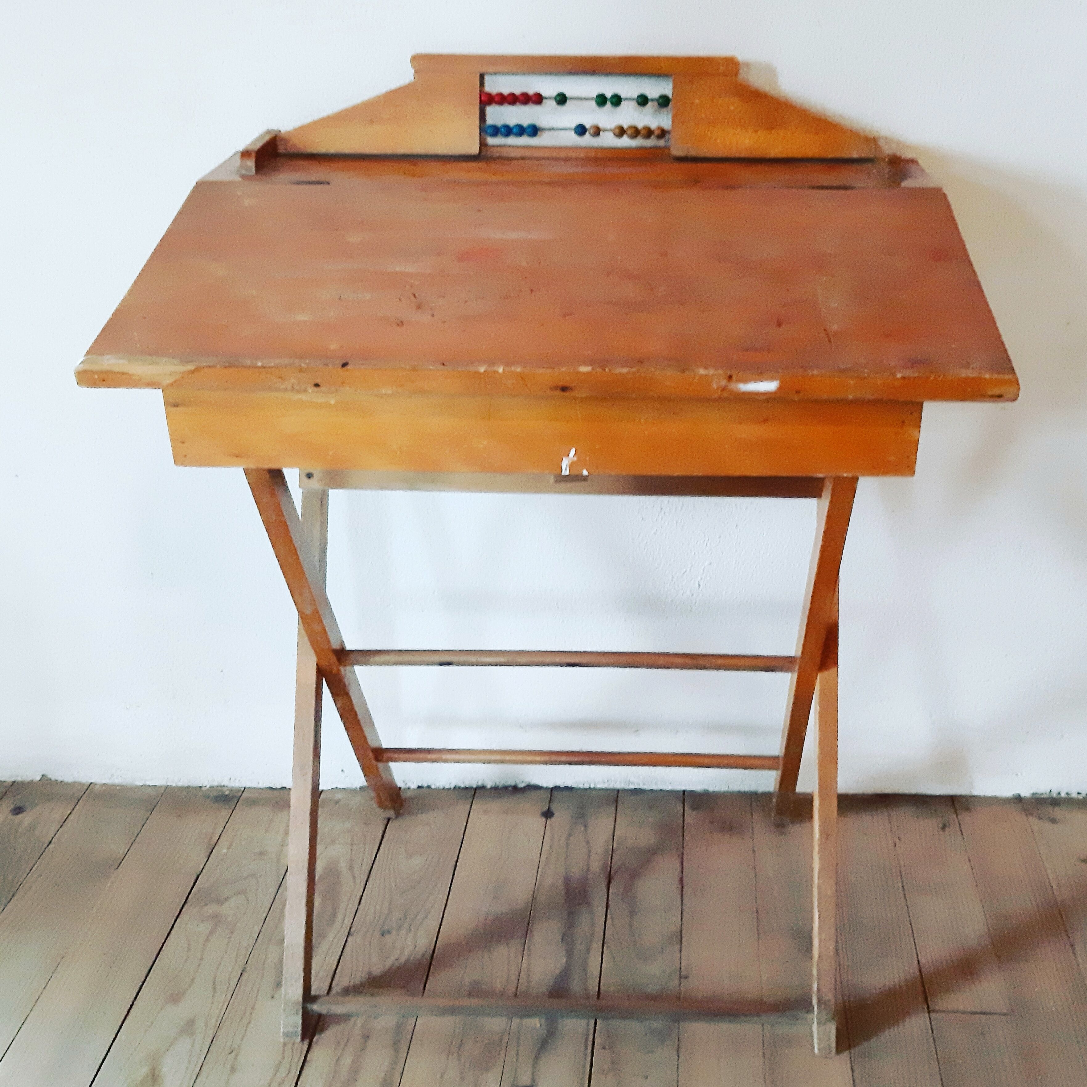 Abacus desk and its chair 1950