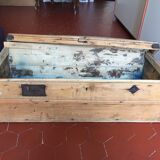 Coffre en bois
