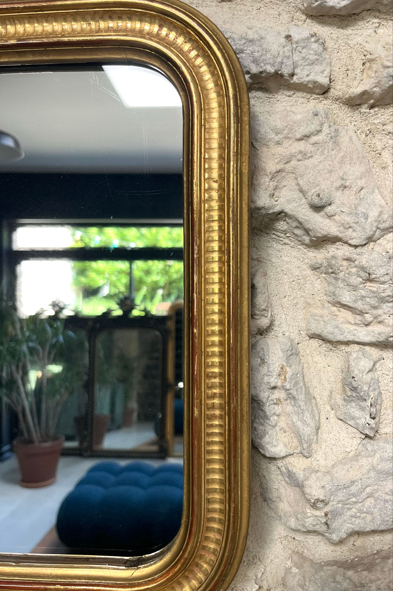 Louis-Philippe mirror gilded with gold leaf 37.5/31.5cm mercury glass