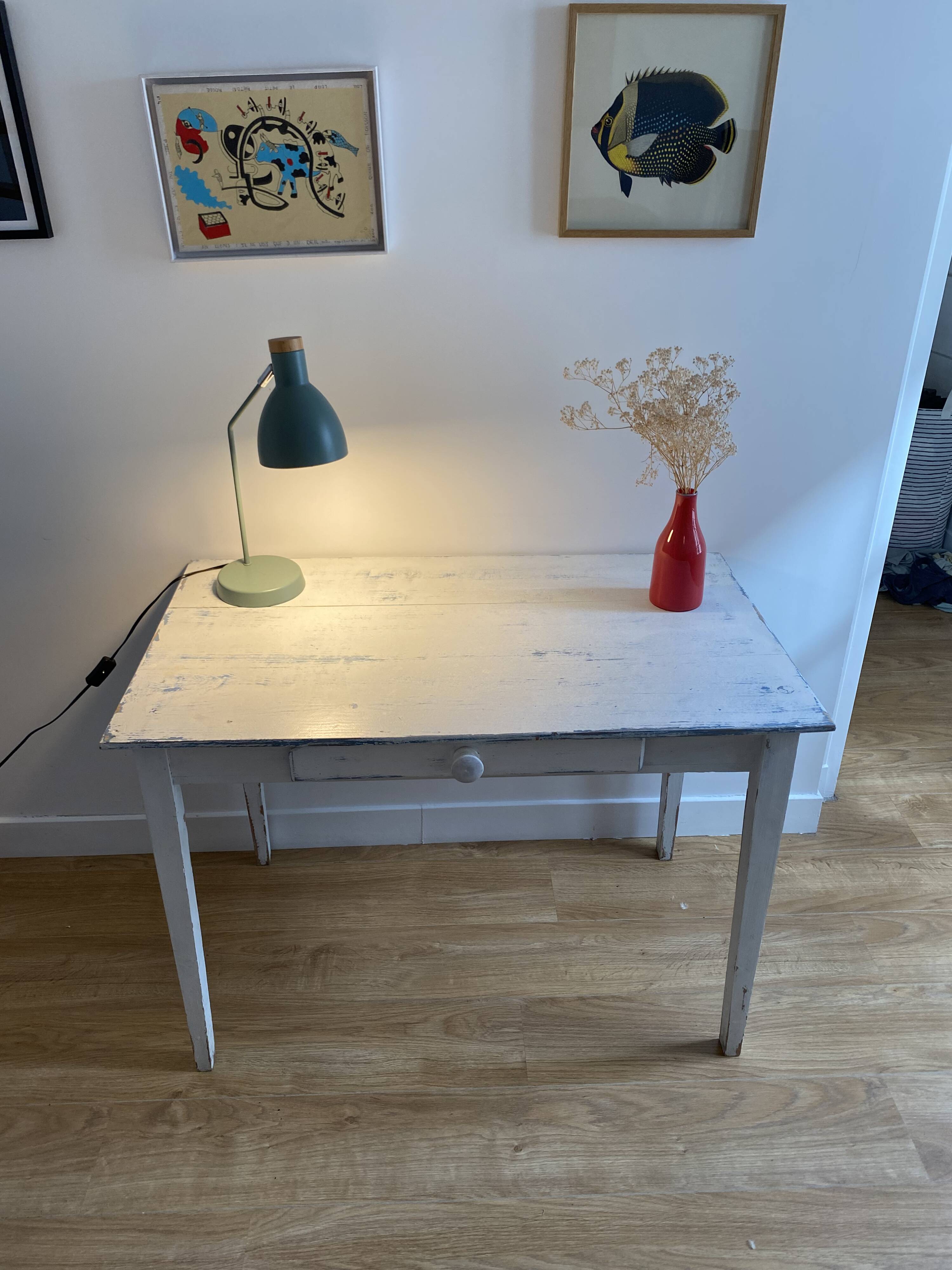 White farmhouse table