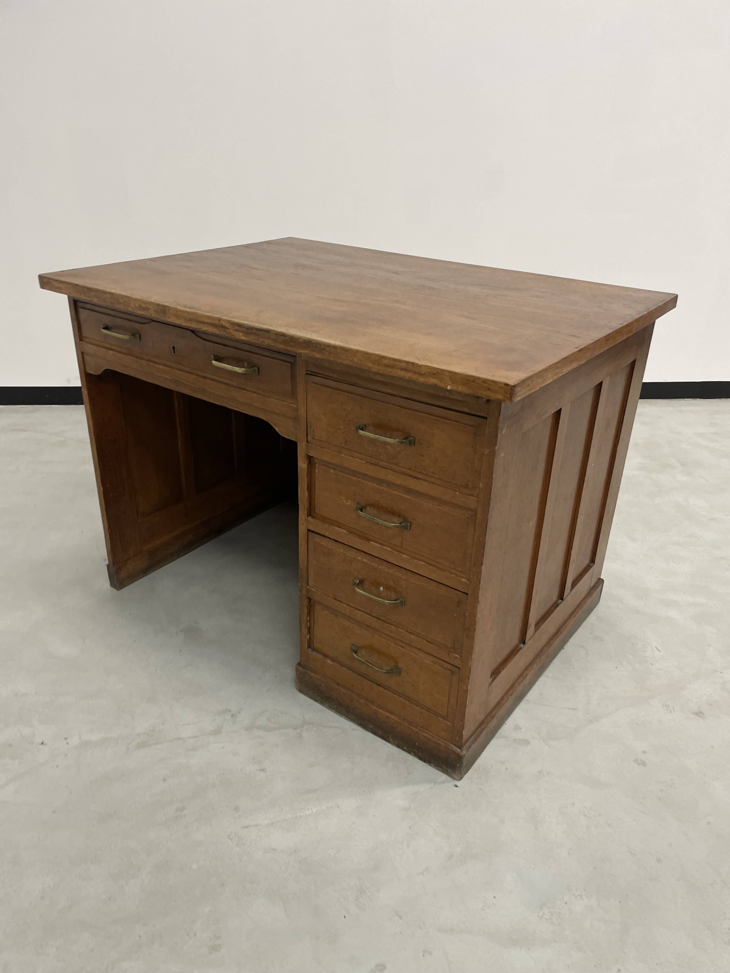 Oak and veneer counter or desk