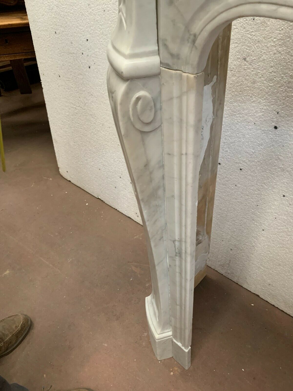 Louis XV style fireplace in white marble veined Carrara Italy 20th century