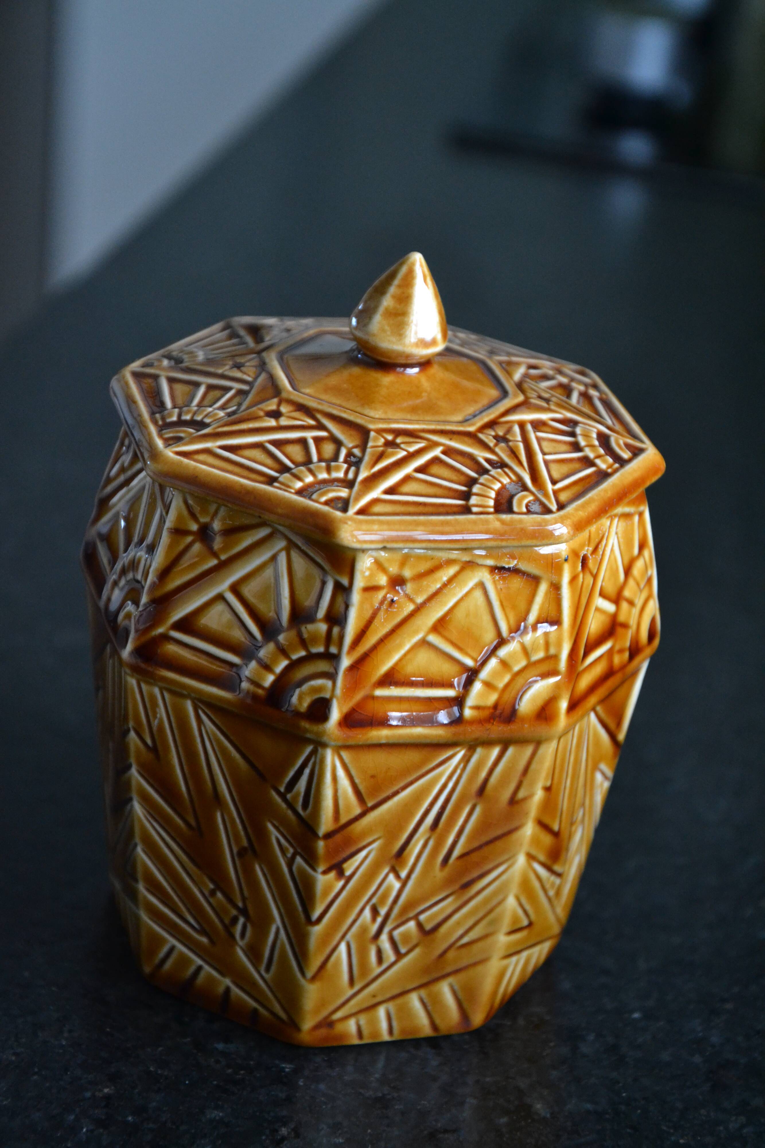 Small pot from the Onnaing faience factory, Art Deco period