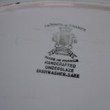 Oval ceramic plate
