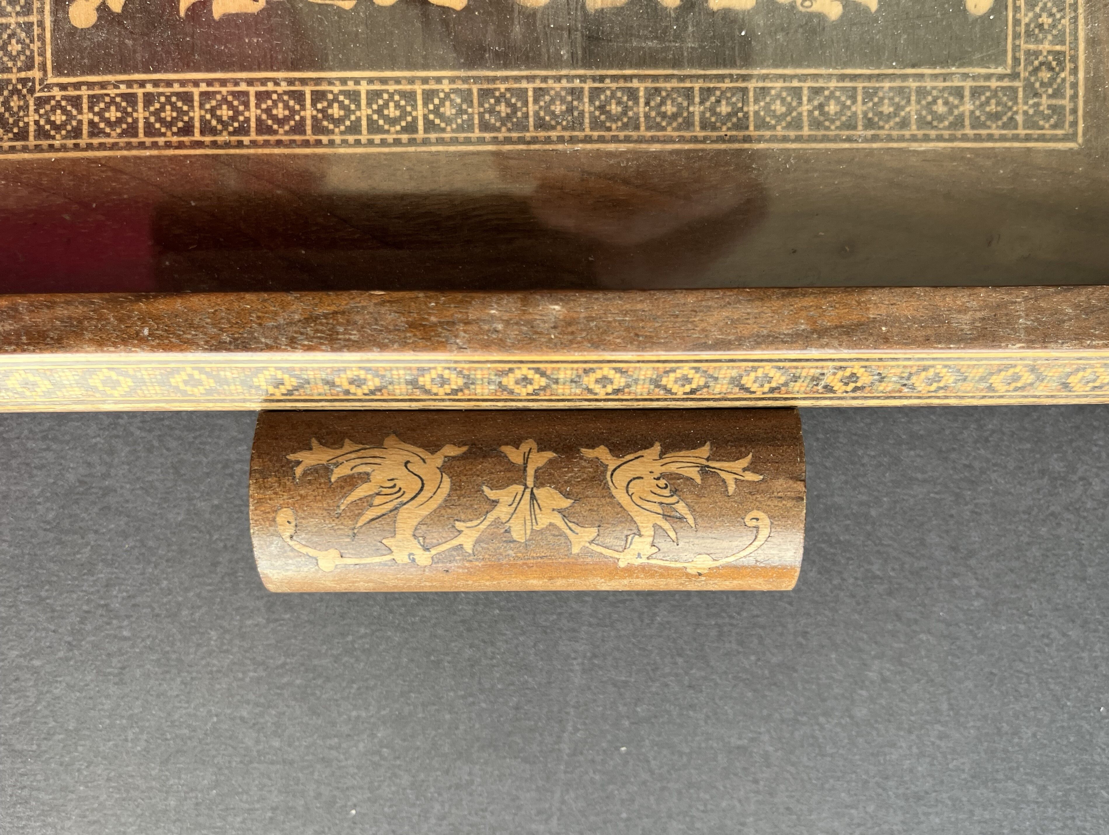 Wooden marquetry top