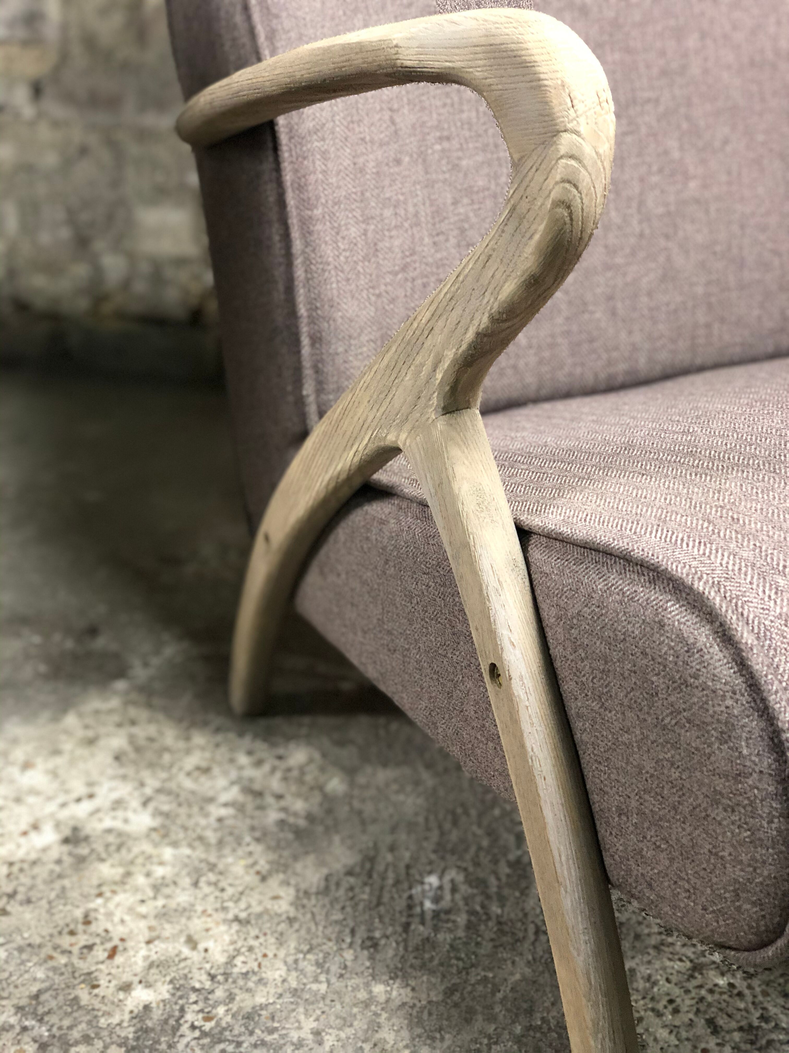 Chairs (pair) in curved rough oak and beige and brown woven mottled fabrics