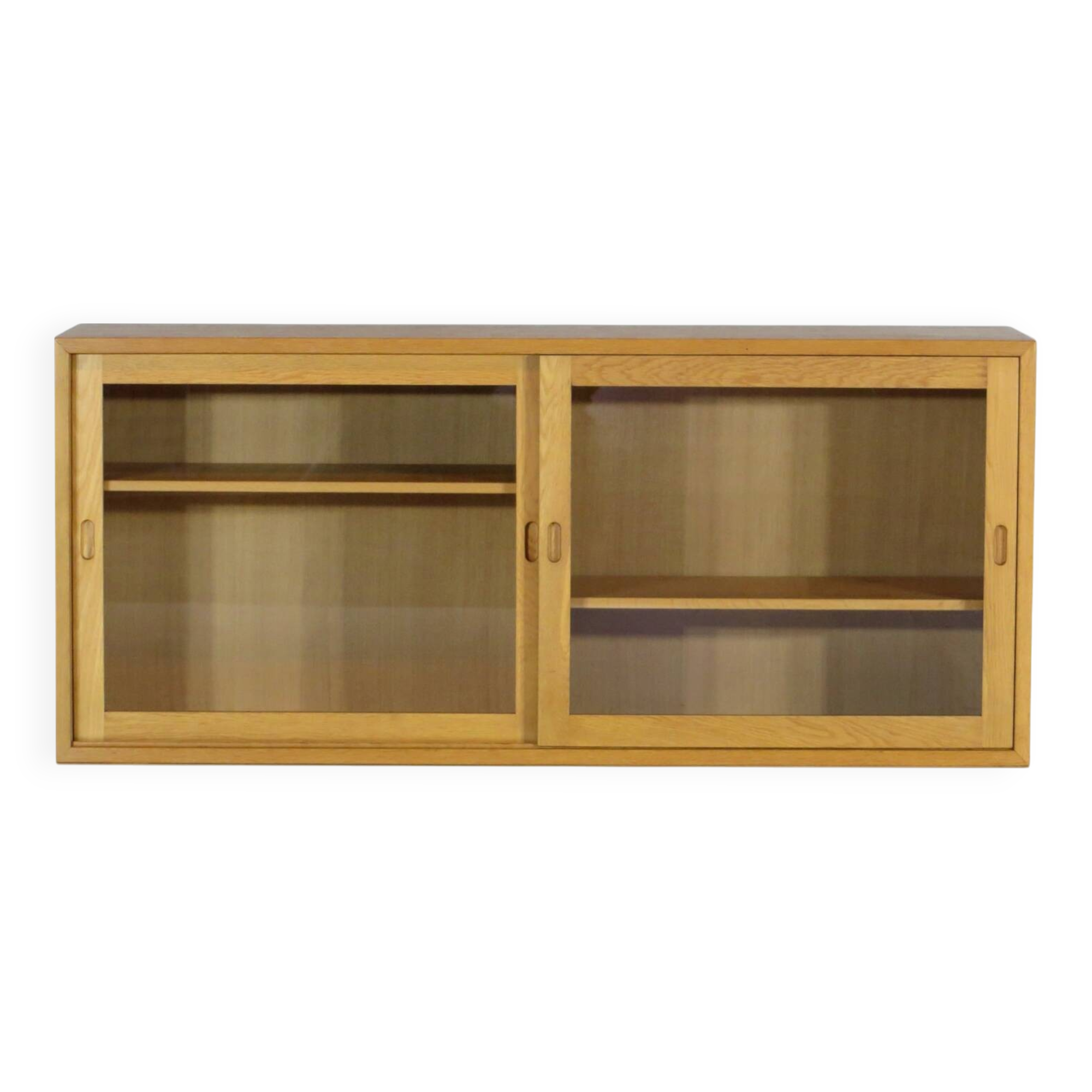Danish mid century display bookcase cabinet in oak by Børge Mogensen, 1960s