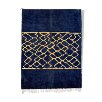 Tapis marocain moderne bleu foncé
