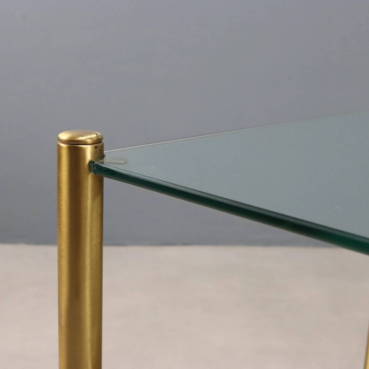 Vintage coffee table in brass and glass, Italian design, 1970s.