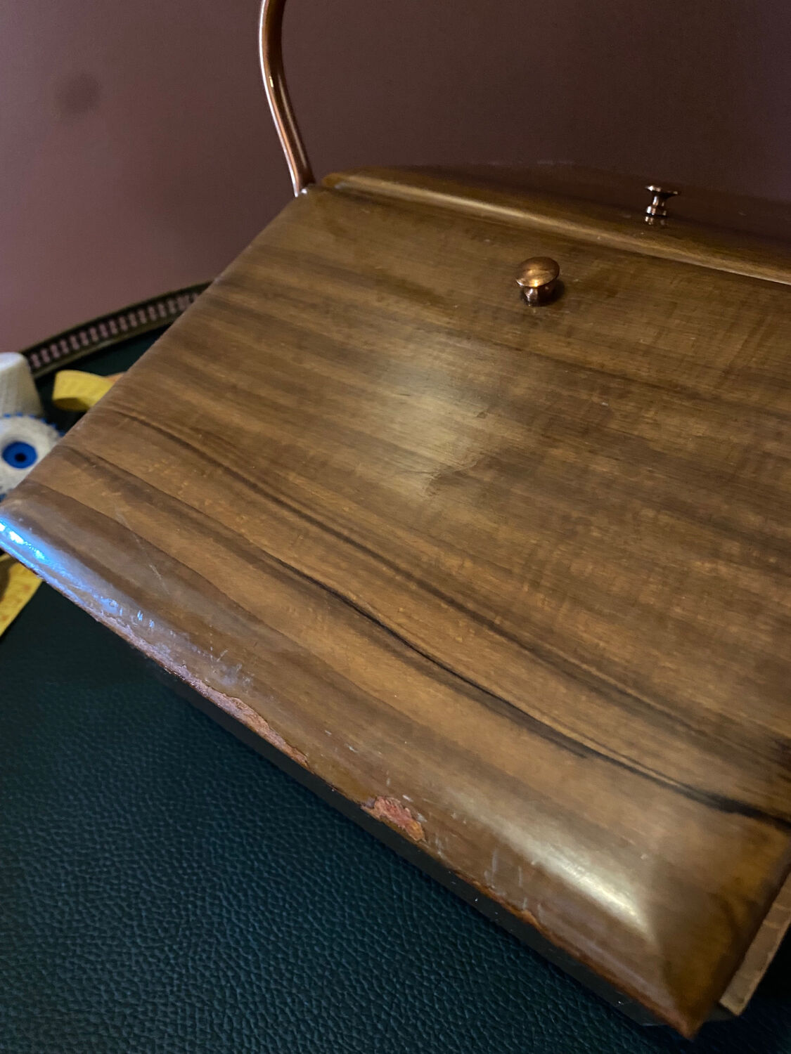 Worker, vintage sewing box