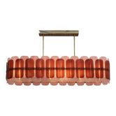 Suspension italienne avec structure en métal doré et verre de Murano rouge et rose.