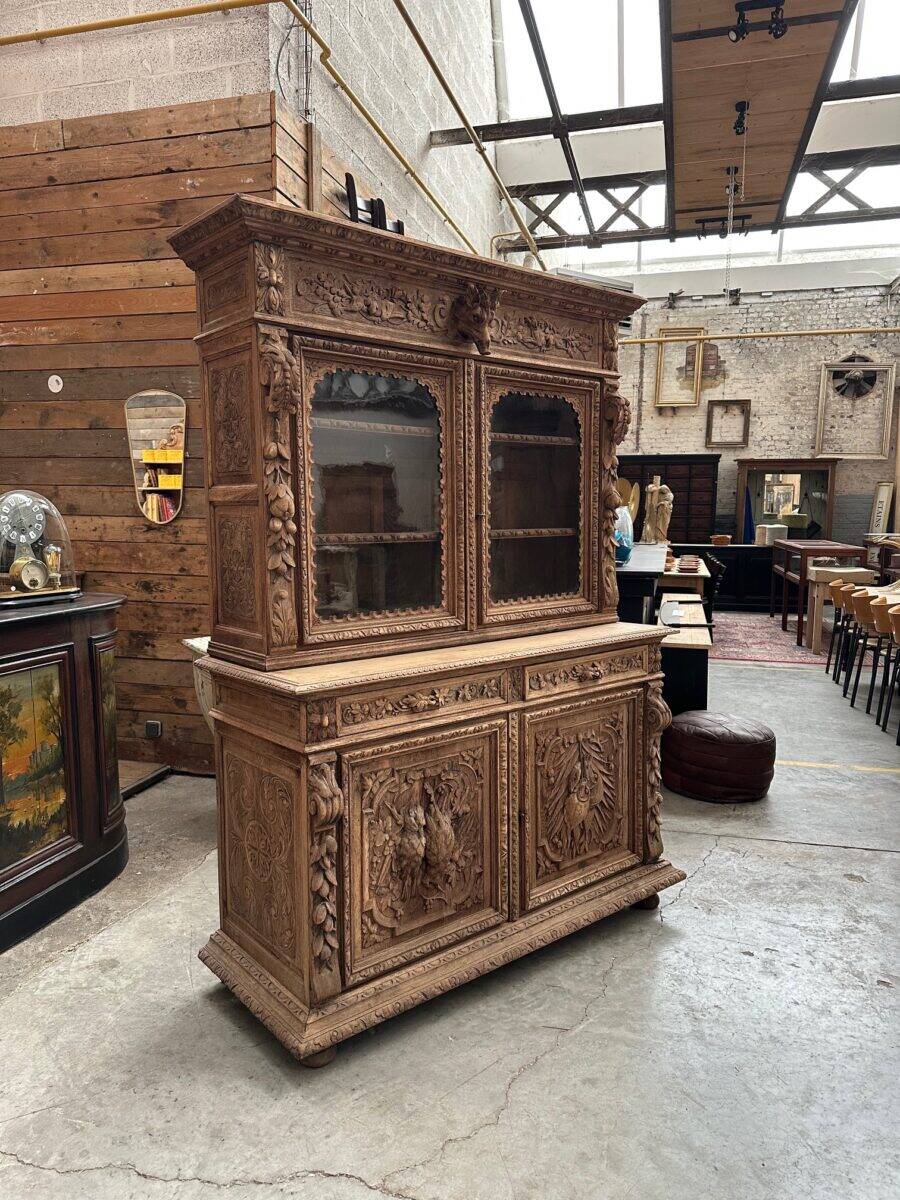 Hunting furniture from the late 19th century