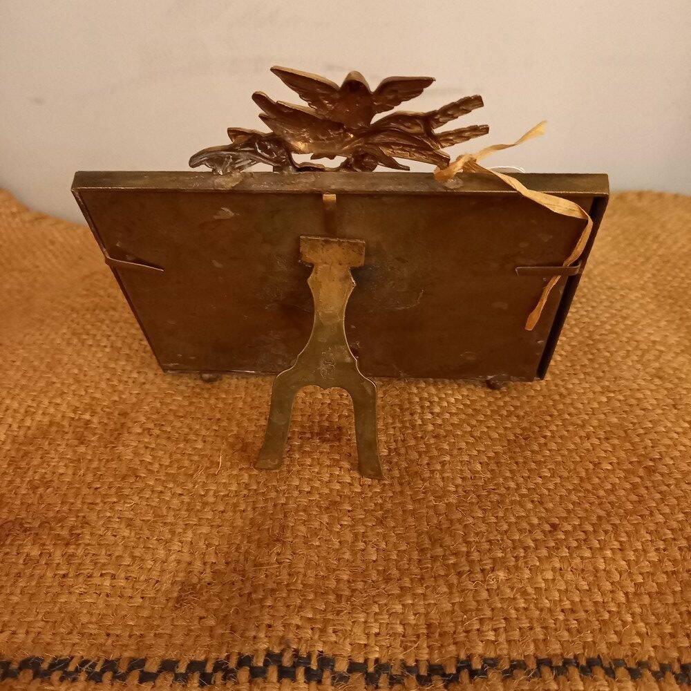 Vintage birds photo frame