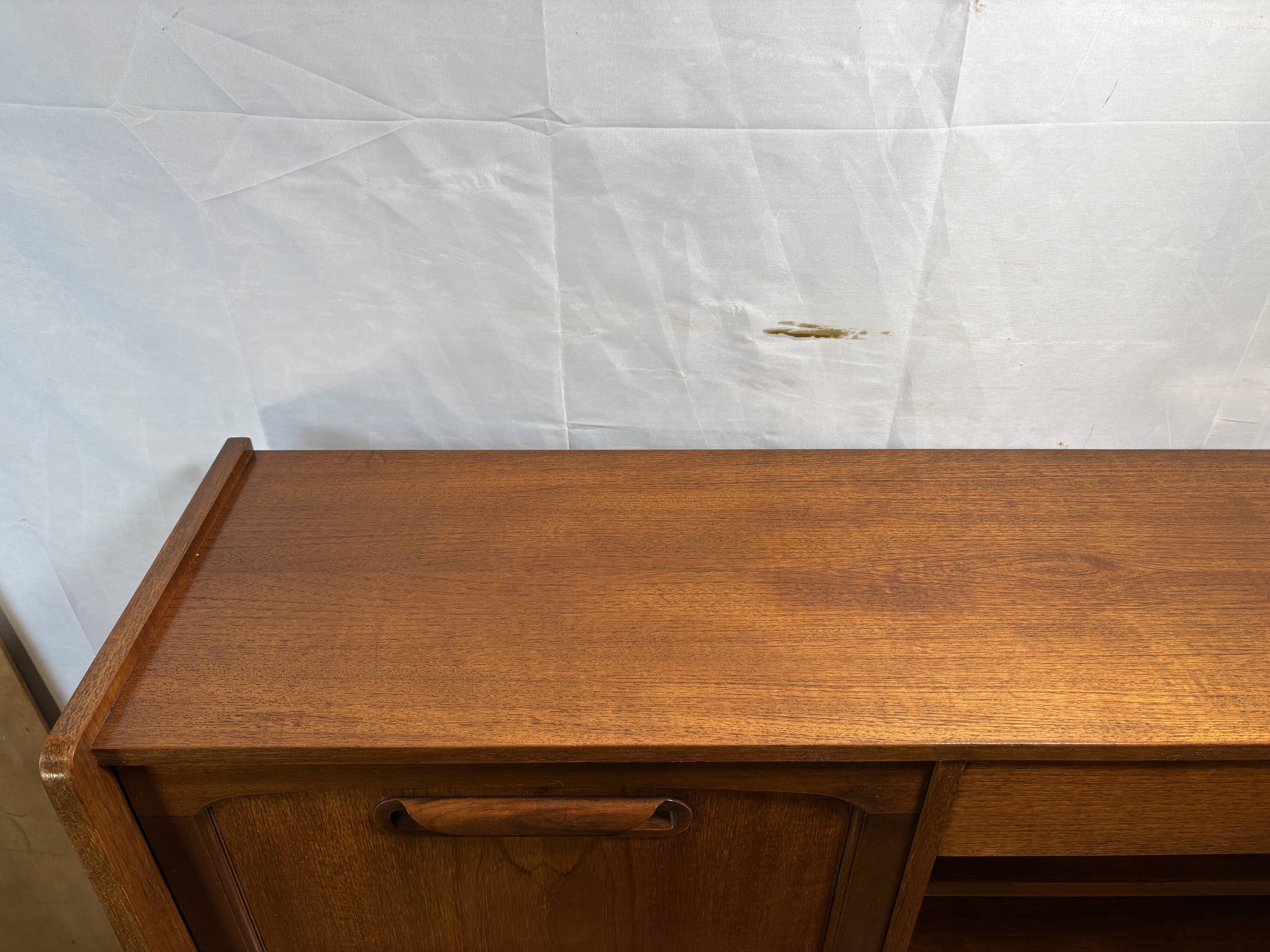 Mid-Century Retro Vintage Stonehill Stateroom Teak Highboard  1960 Danish D