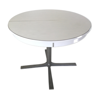 Table ronde palissandre formica avec chaises années 70