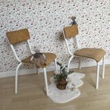 Chaises d’écolier