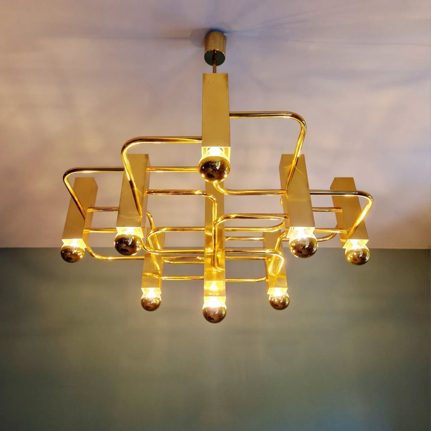 Large geometric brass chandelier, Gaetano Sciolari, Boulanger, 1970