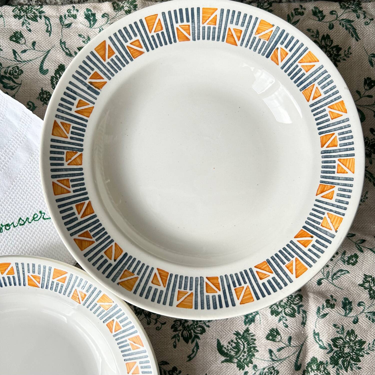 Lot 10 assiettes creuses Dolly Faïencerie Nouvelle