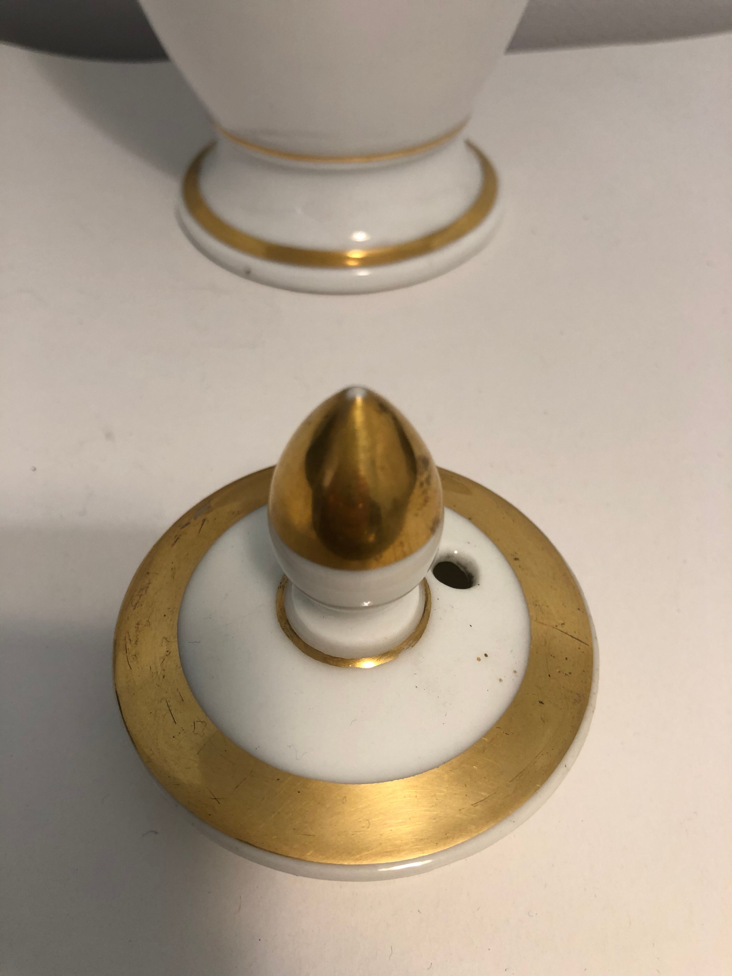 Porcelain coffee maker of old Paris