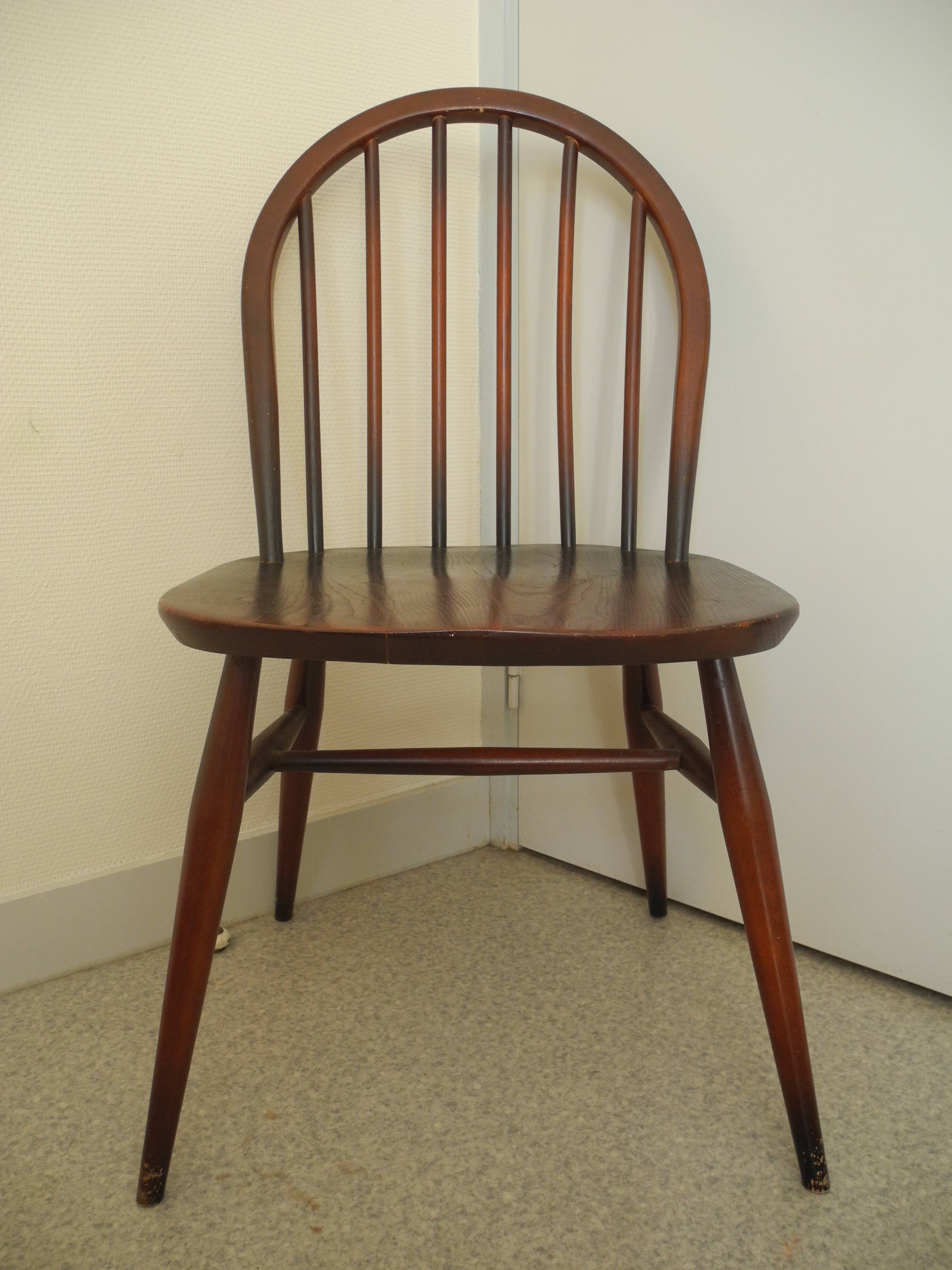 pair of Ercol Windsor BSHG 1960 2056 vintage decor dining chairs 60s