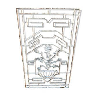 Cast iron grid of art nouveau fert