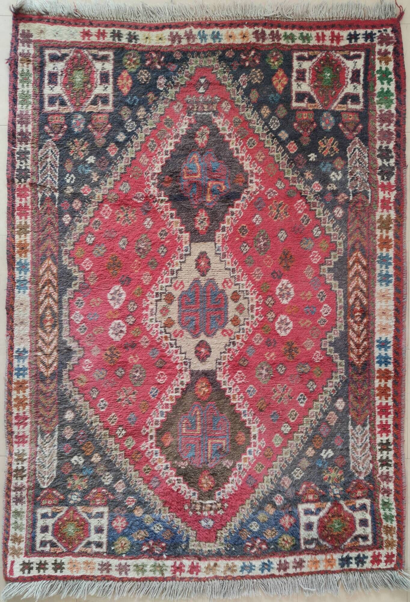 Tapis Perse Abadeh ou-bien Ghashghai Nomades 162 x 110 cm