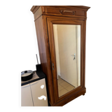 Bonnetière, lingère