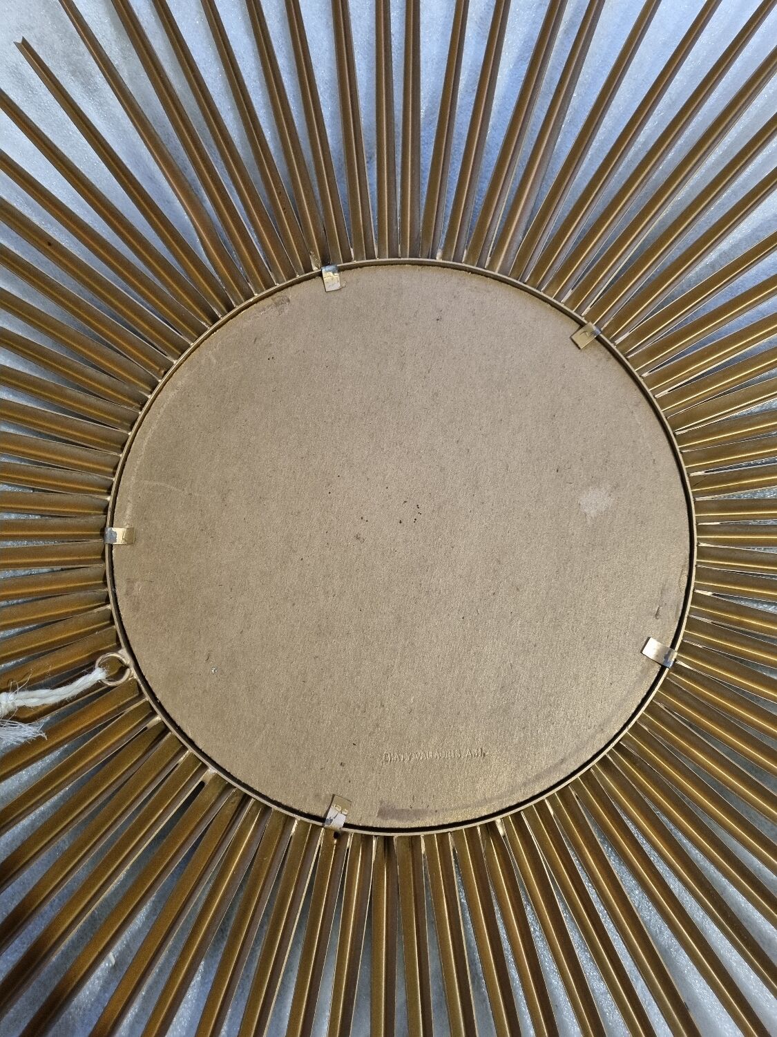 Chaty Vallauris sun mirror