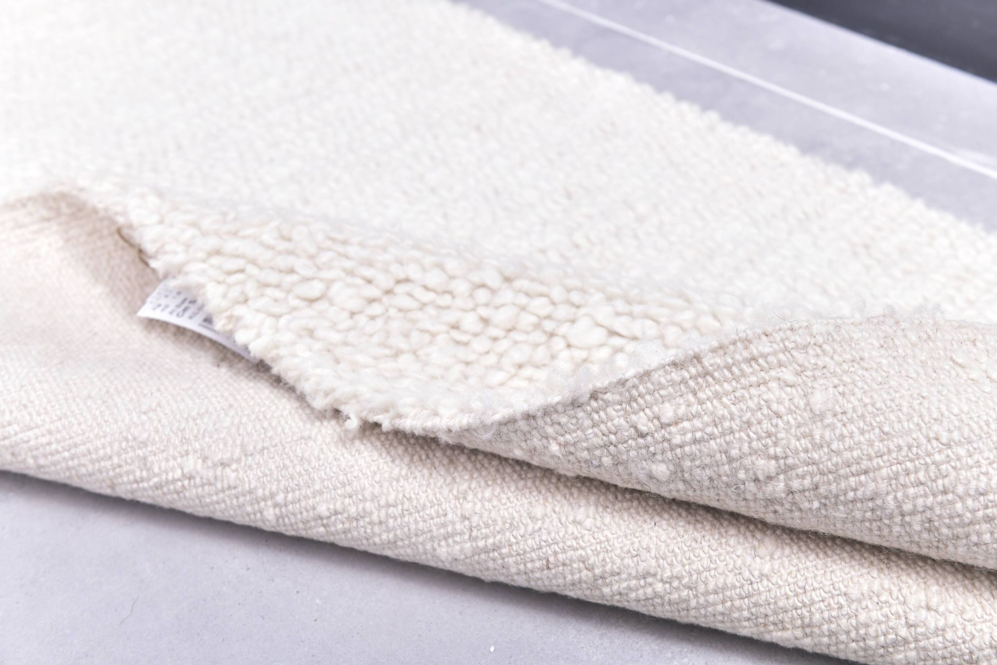 2x8 White Handmade Wool Vintage Runner Rug, 67x246Cm
