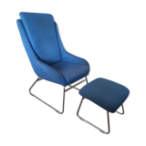 Armchair and its footrest