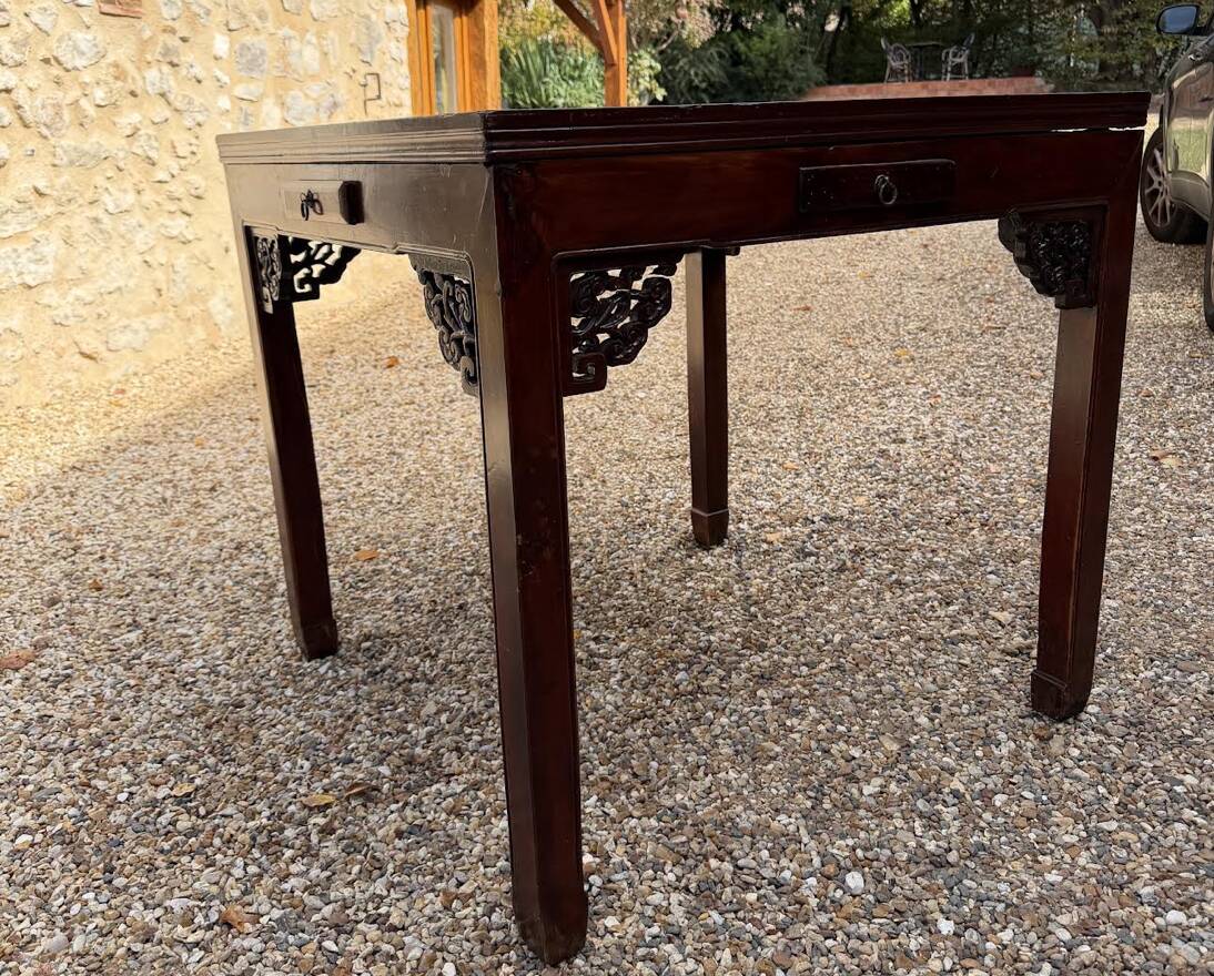 Chinese game tables
