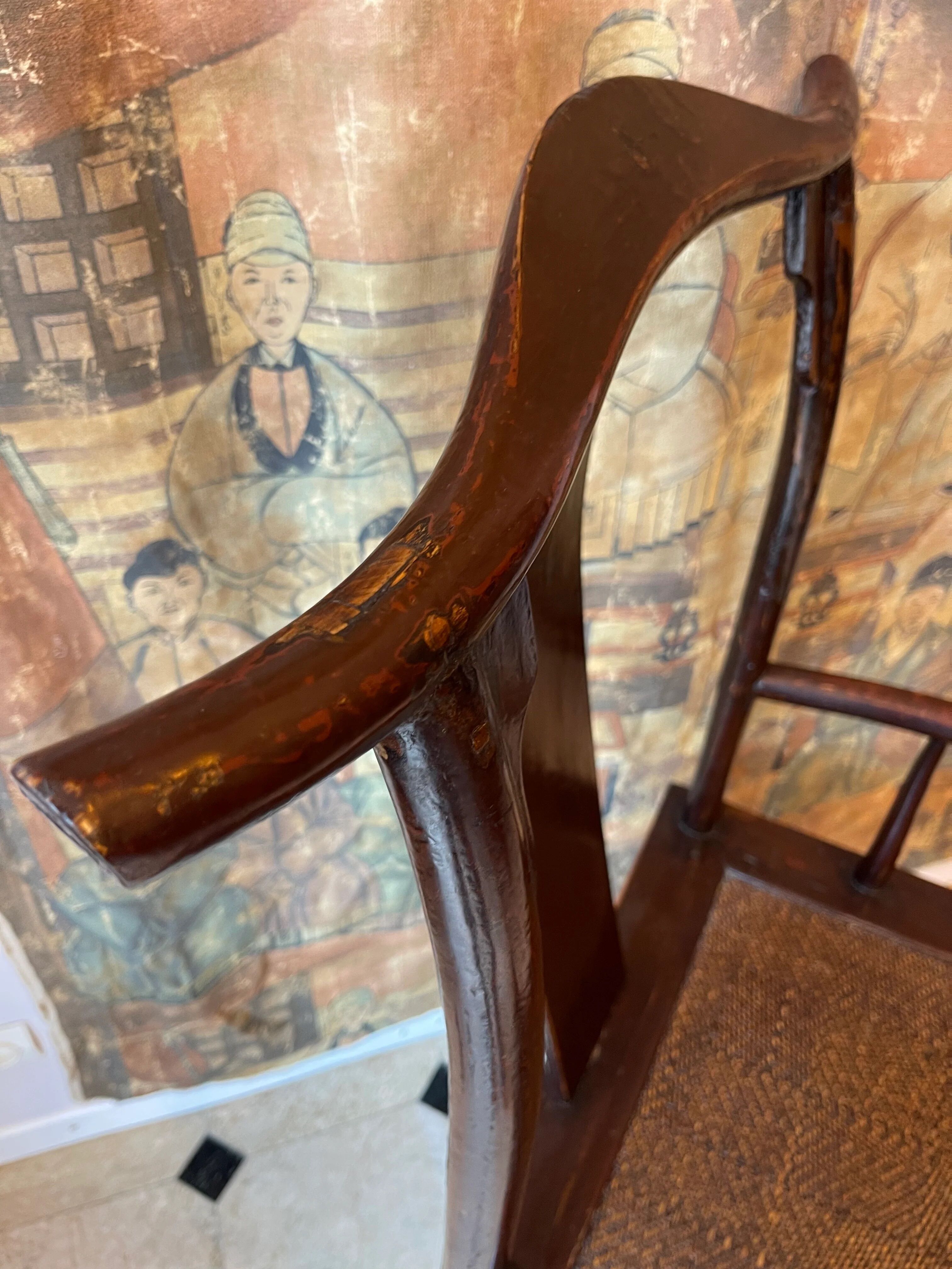Lettered hat chair - Chinese antiquity