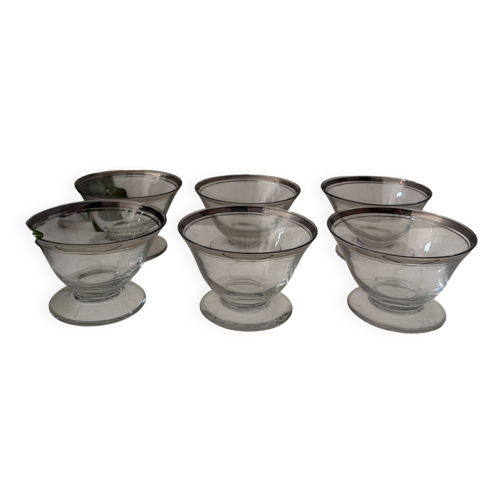 Dessert Coupes met zilverkleurige rand
