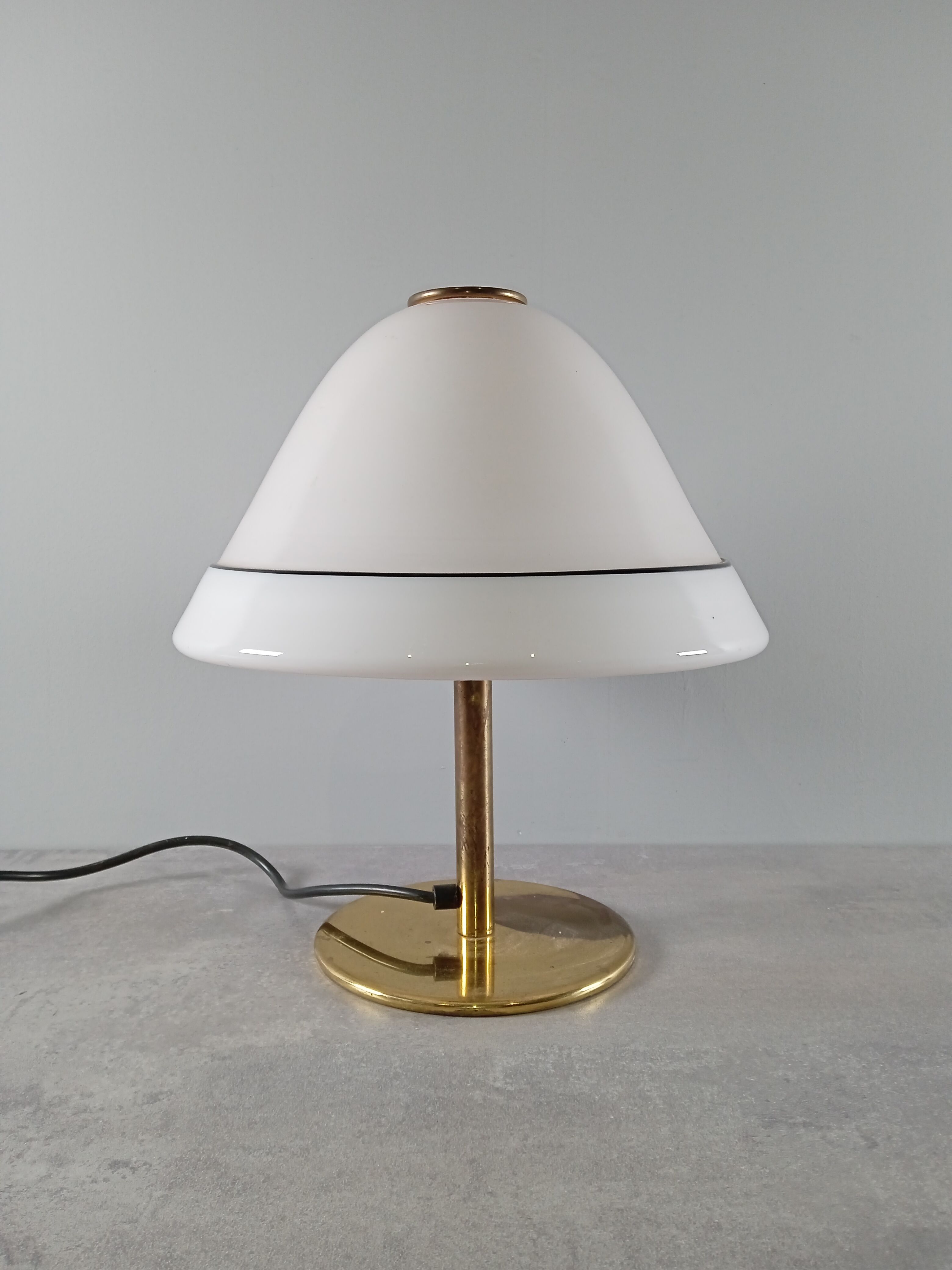 Vintage desk lamp murano international efferte glass and brass design