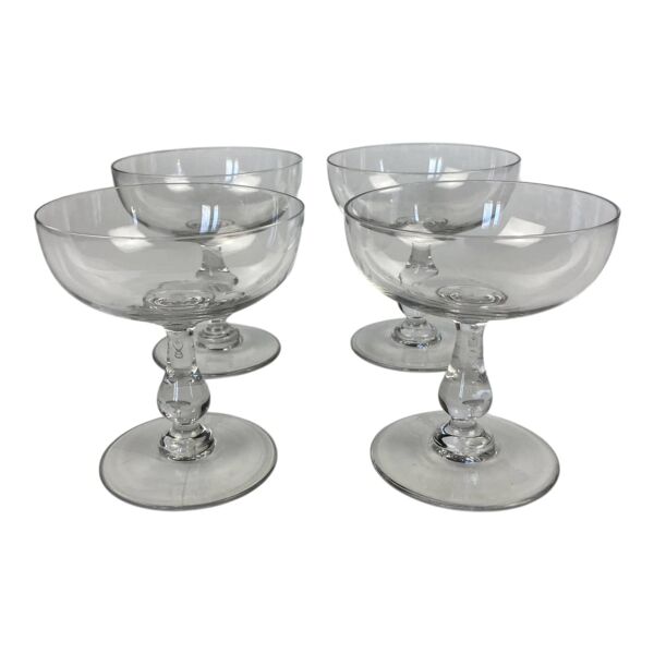 4 coupes à champagne Baccarat cristal uni forme gondole