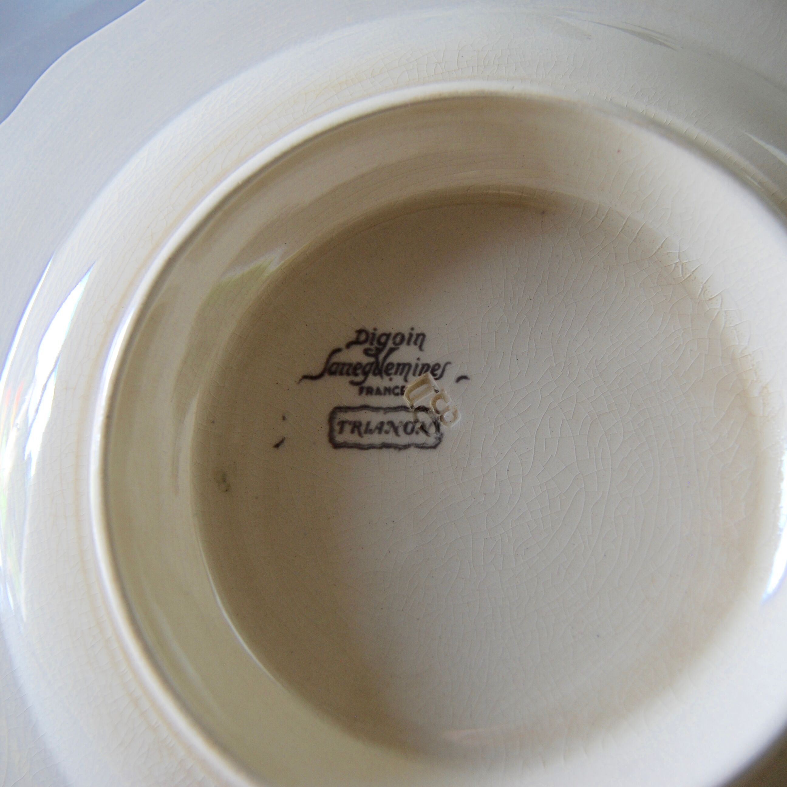 Flat on foot Digoin Sarreguemines Trianon