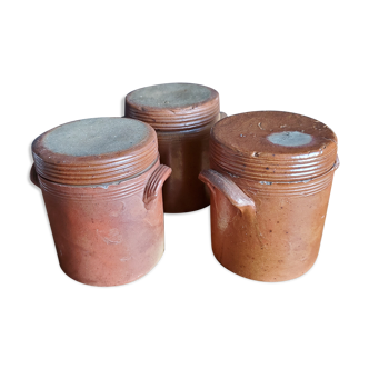 Set of 3 sandstone pots