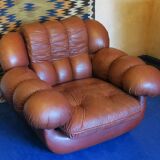 Large Italian leather lounge chair, 1970s