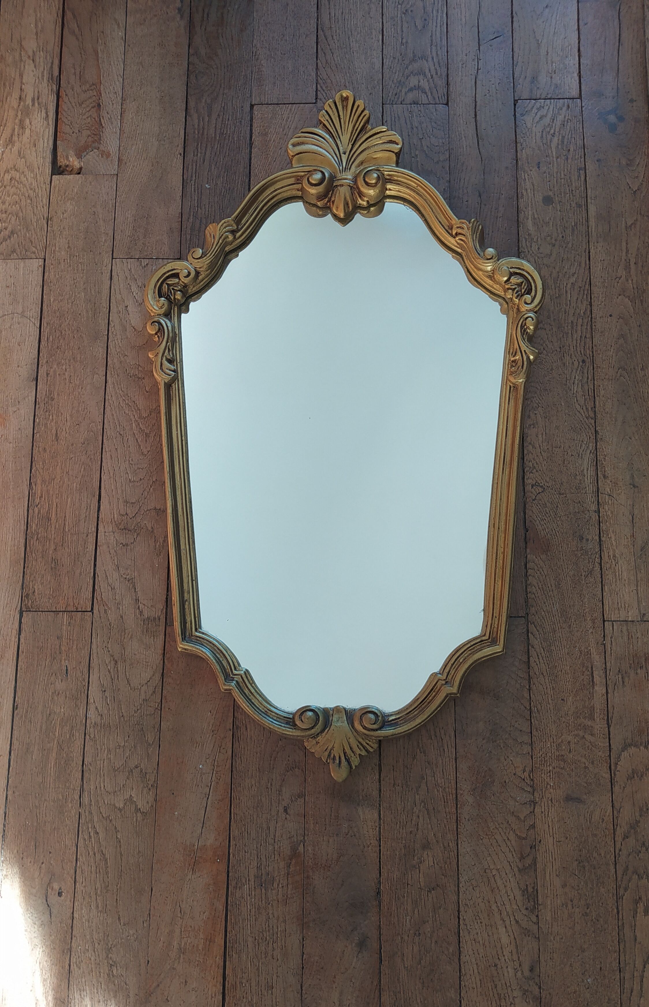 Miroir rocaille doré 42x74cm