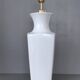 Importante lampe en porcelaine de Chine - blanc émaillé - design 50's