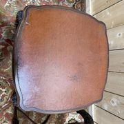 Paire de tables de chevets / sellettes / bouts de canapé style Louis XV Rég